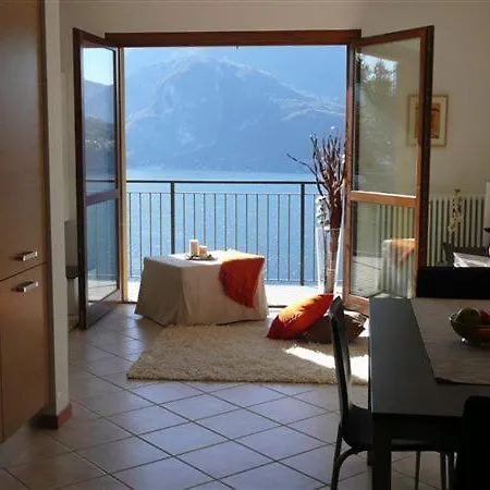 Sleeps 6 Pool Appartement
