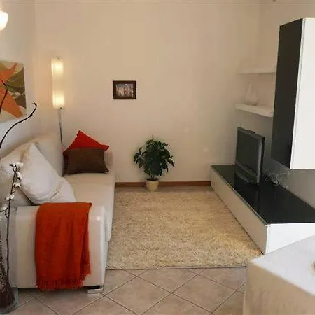 Appartement Sleeps 6 Pool *